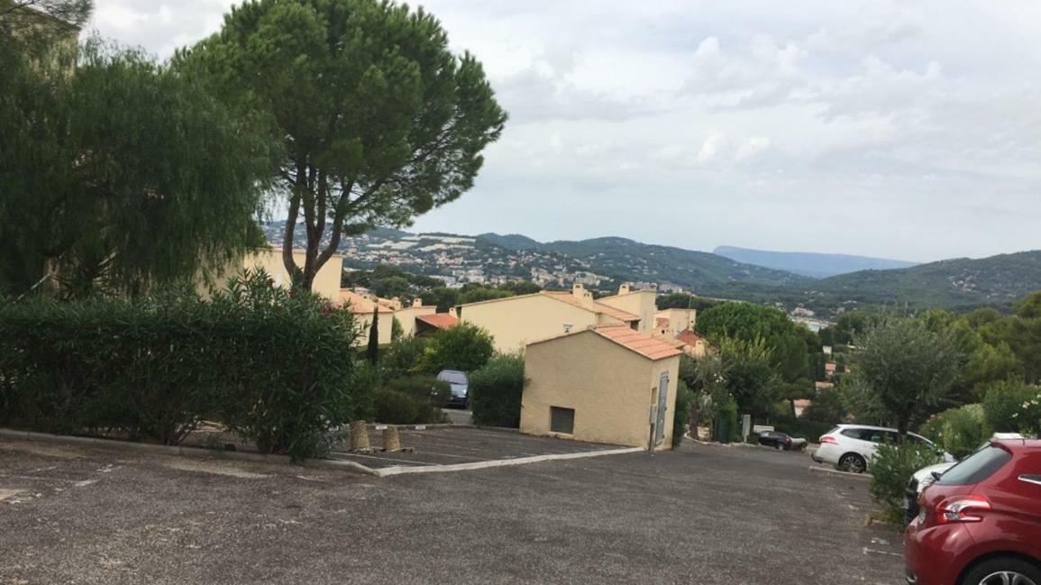 T2 Rez De Jardin 300M Plage De Beaucours Sanary Sur Mer מראה חיצוני תמונה